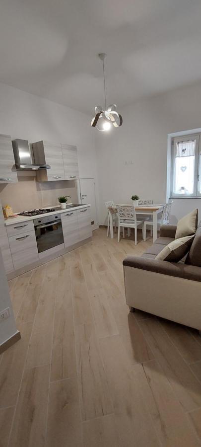 Casa Francesca E Rooms Санта-Марія-ді-Кастеллабате Екстер'єр фото